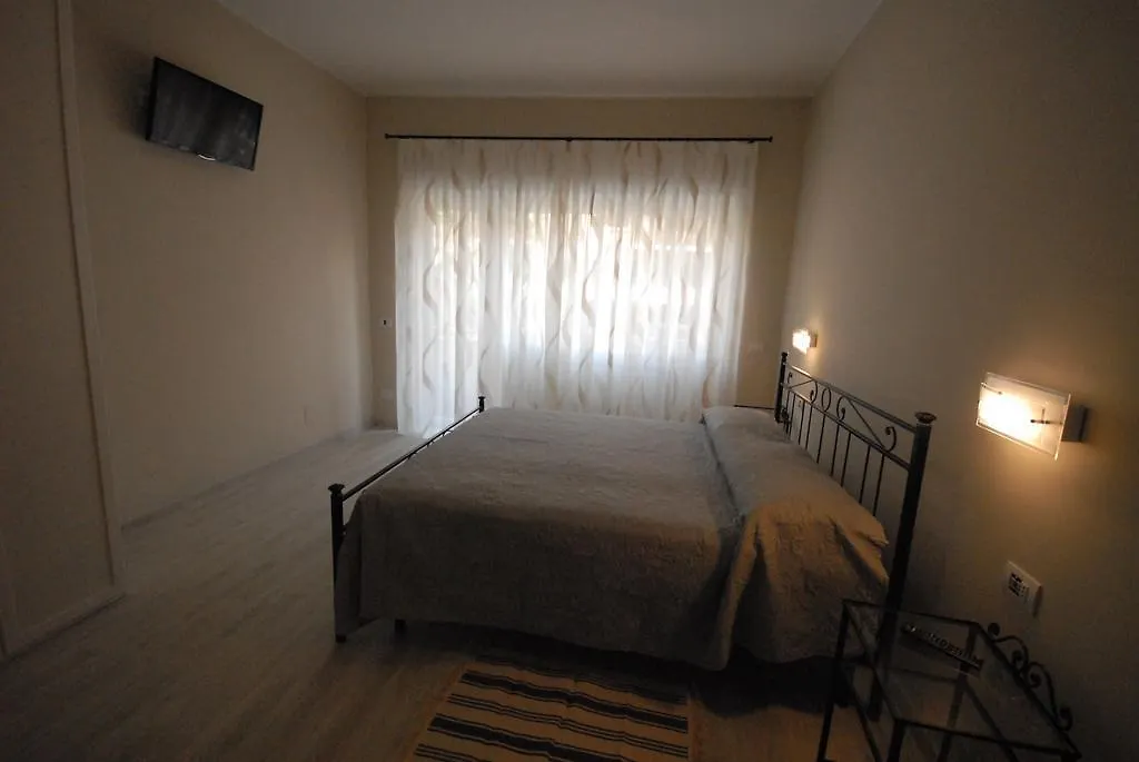 Rhome Moricca 5 Rome Italy
